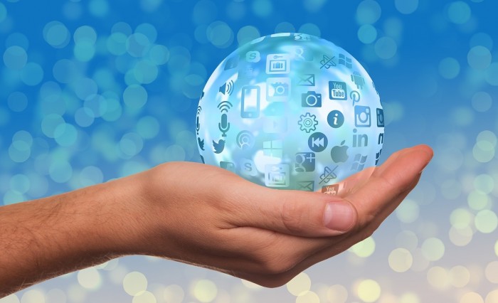 Agcom: 692 mld di Euro di ricavi per Google, Amazon, Apple, Facebook, Microsoft e Netflix