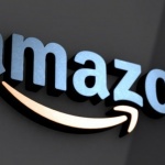 Amazon, stop alle consegne di prodotti non essenziali in Italia e Francia