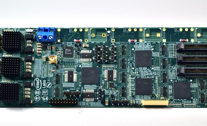 Pohoiki Springs: il sistema neuromorfico di Intel raggiunge 100 milioni di neuroni