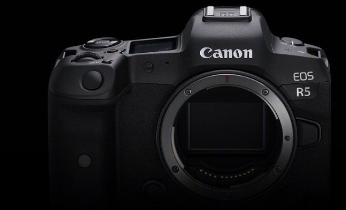 Canon rivela nuovi dettagli sulla mirroless EOS R5