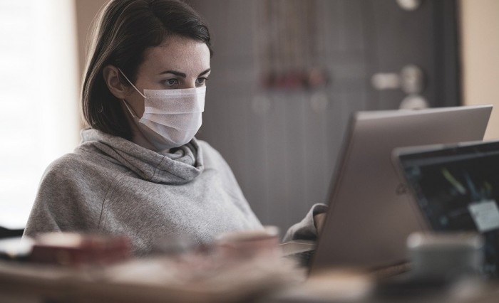 Online l'Italia è percepita come un esempio da seguire nella lotta al covid-19