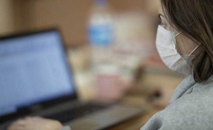 Coronavirus, l'Agcm ai motori di ricerca: impedire vendita falsi farmaci online