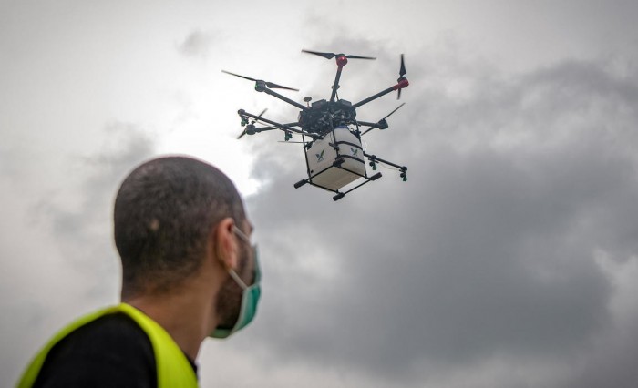 Il coronavirus mette in crisi il mercato dei droni