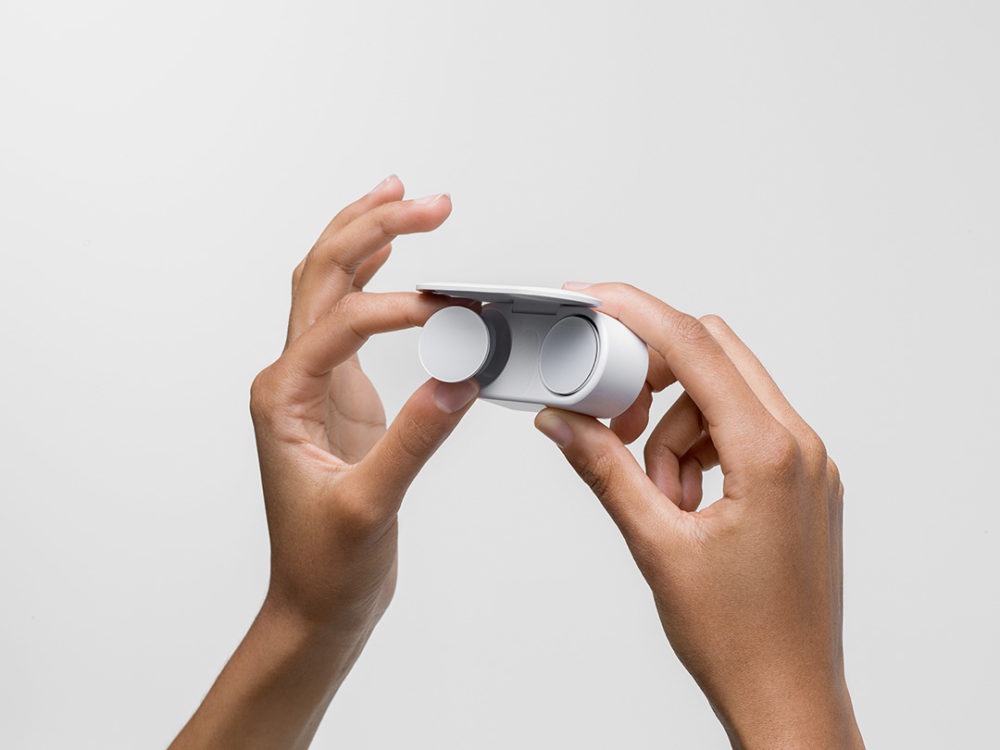 surfaceearbuds 9 1000x750 surfaceearbuds 9 1000x750