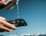 Smartphone Crosscall: lavabili con acqua, sapone e gel idroalcolico