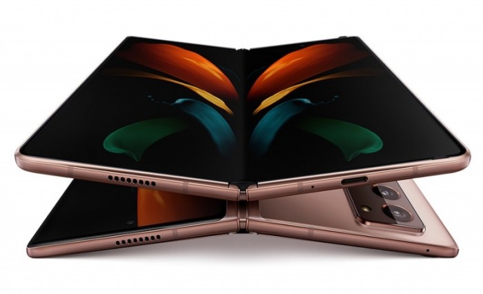 Samsung introduce la nuova generazione di dispositivi con display flessibile