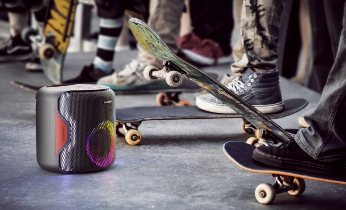 Estate in musica con i nuovi party speaker Sharp PS-919 e PS-929