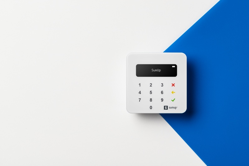 Osservatorio di SumUp: in aumento i pagamenti contactless nell'estate 2020