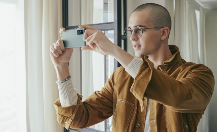 Samsung Galaxy S20 FE: in arrivo il 2 ottobre con tripla fotocamera di livello professionale