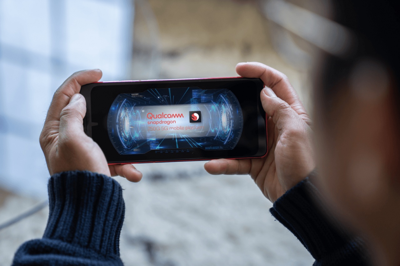Qualcomm: una nuova piattaforma mobile 5G alla serie 7 Snapdragon