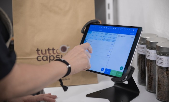 Scloby supporta i ristoratori creando gratuitamente i siti per l'e-commerce