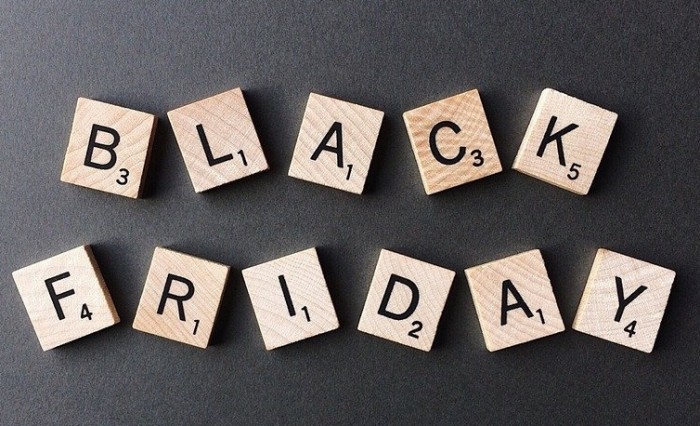 Kaspersky: Black Friday, italiani disposti a condividere propri dati personali per sconti online