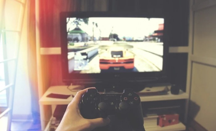 Kaspersky: 26% gamer italiani nasconde ai genitori tempo trascorso a giocare perché si vergogna
