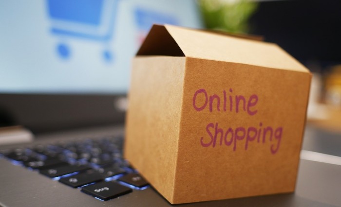 Ricerca: italiani amano lo shopping online, ma solo quando è semplice e sicuro