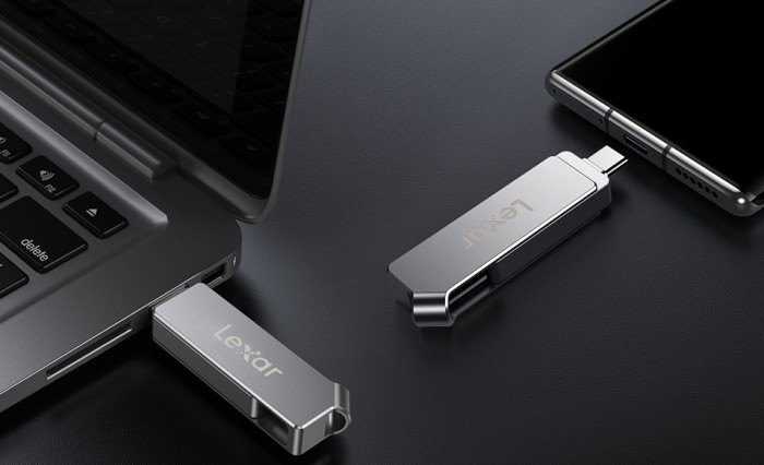 Lexar JumpDrive D30c: la potenza di due, in una sola unità flash