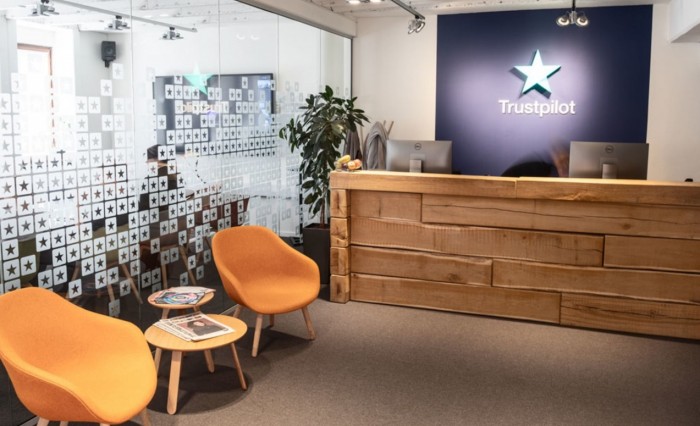 Trustpilot: eliminate oltre 2.2 milioni di recensioni false nel 2020