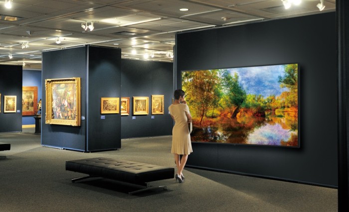 Sharp presenta il display elettronico 8K più grande al mondo