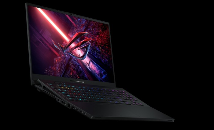 ROG: nuovo gaming laptop Zephyrus S17 con tastiera Rising