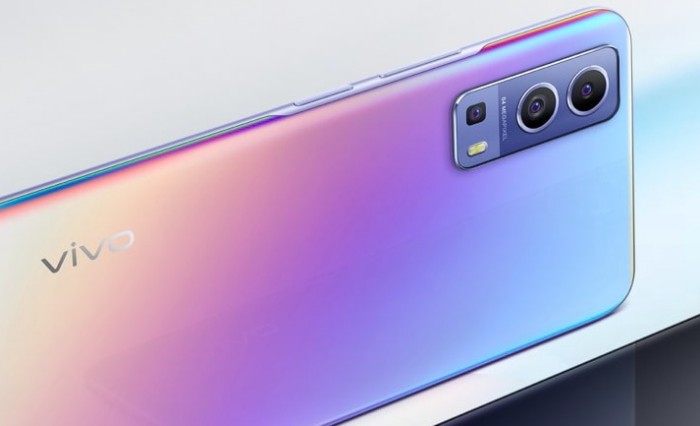 I device di vivo arrivano anche nei negozi e sui canali digitali di TIM e Unieuro