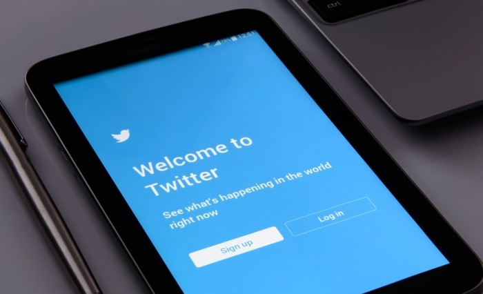 Twitter: lanciato il nuovo processo di verifica per ottenere il badge blu