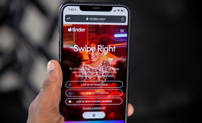 Kaspersky: app di incontri sono più sicure ma è allarme stalking e doxing 