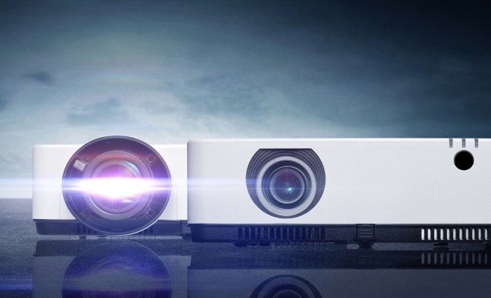 Sharp/NEC lancia la nuova serie ME di proiettori business