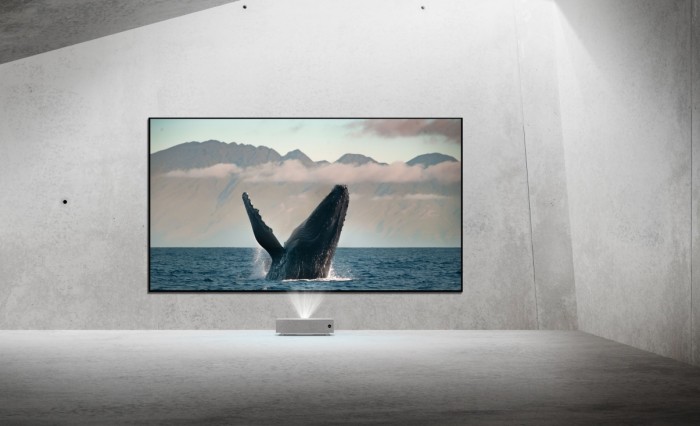 BenQ lancia i videoproiettori Laser TV 4K V7000i e V7050i con Android TV integrata 