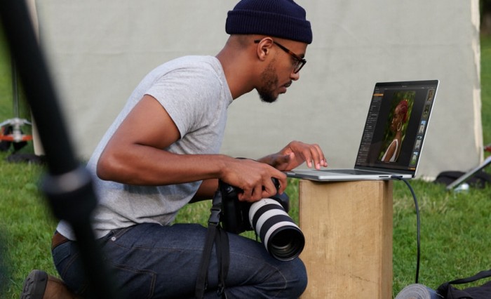 Apple reinventa il MacBook Pro che ora integra i chip M1 Pro e M1 Max