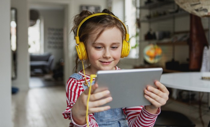 Kaspersky: 40% dei bambini italiani condivide online informazioni private con sconosciuti 