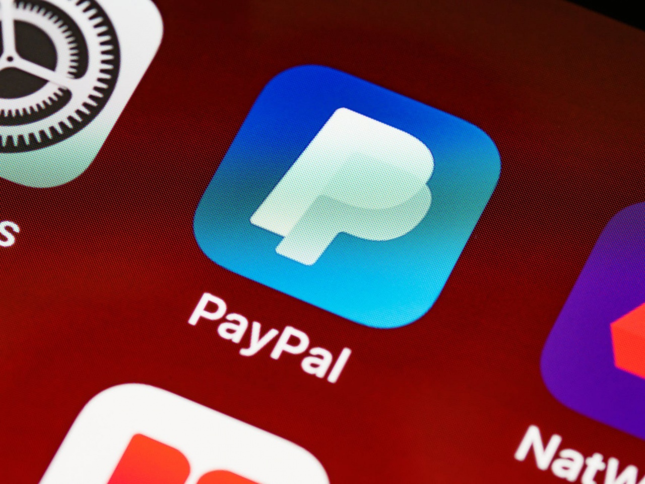 PayPal introduce il nuovo servizio "Paga in 3 rate"
