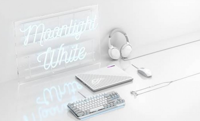 ASUS Republic of Gamers annuncia le periferiche di gioco Moonlight White