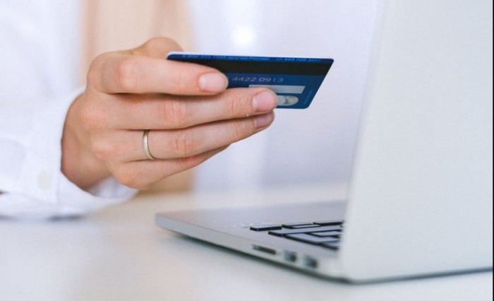 eCommerce: la Cina traina il mercato mondiale con il 52% delle quote