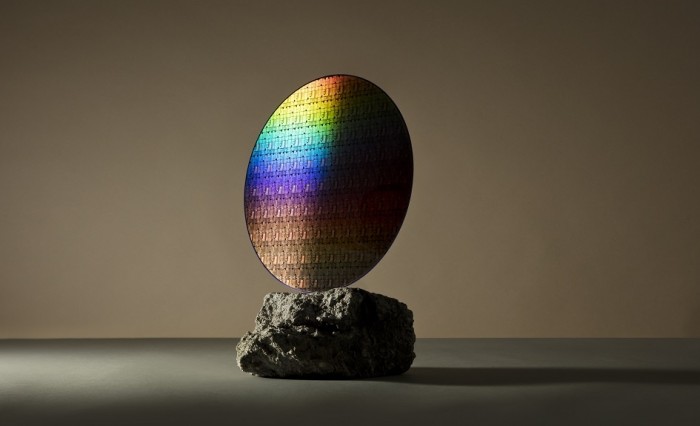 IBM e Samsung: arriva VTFET, nuovo chip con prestazioni maggiori e minor consumo di energia