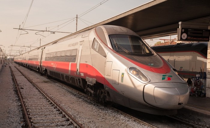 Ferrovie dello Stato Italiane e Tim: accordo per potenziare la connettività sulle linee Alta Velocità