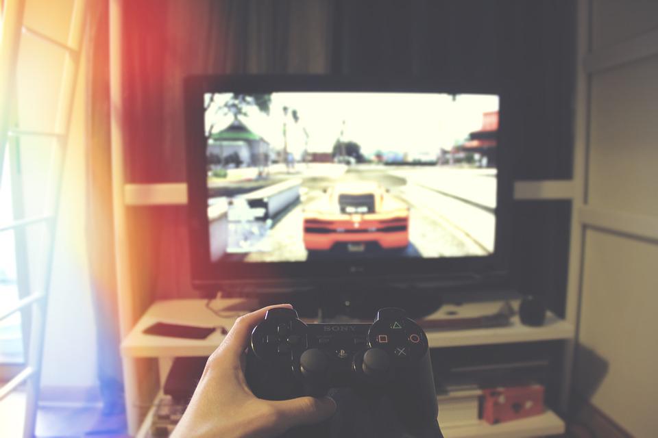 Survey Preply: videogiochi aumentano capacità problem solving, ma rischio bullismo e doxxing