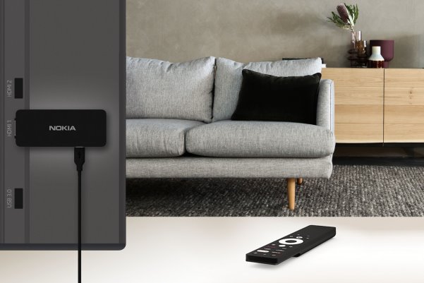 Il Nokia Streaming Stick 800 trasforma il vecchio televisore in una Smart TV