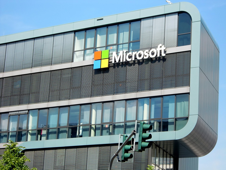  Studio IDC: per ogni dollaro fatturato da Microsoft i partner in Europa generano in media 6,70 dollari