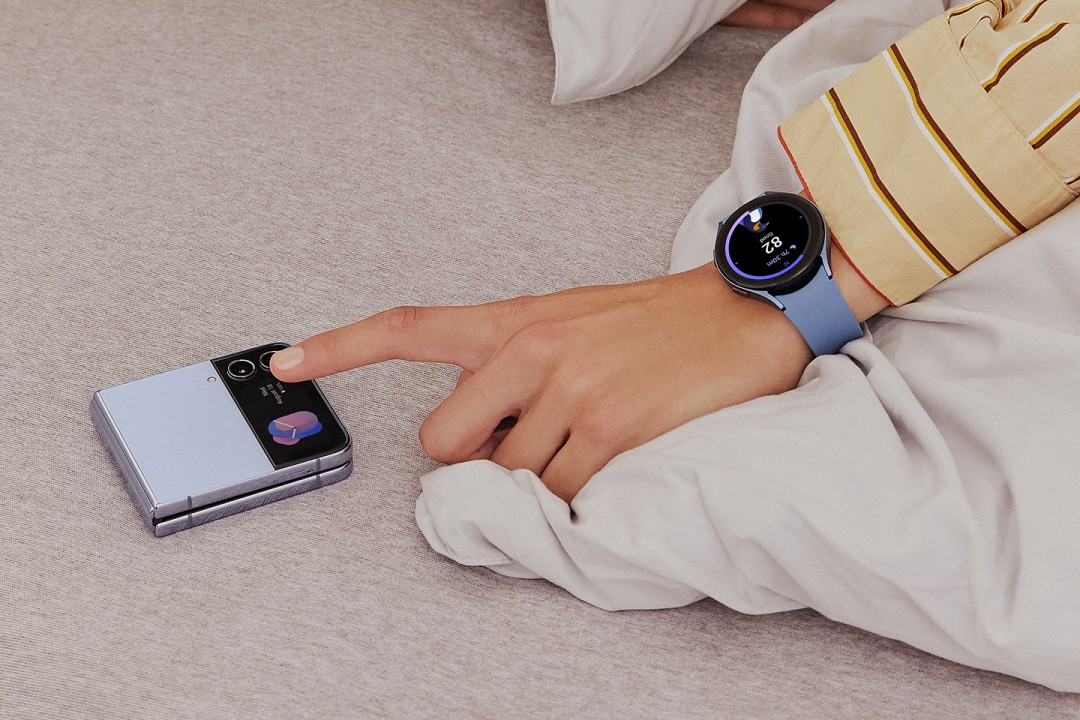 Samsung presenta One UI Watch 5 che fornisce unanticipazione del nuovo Galaxy Watch