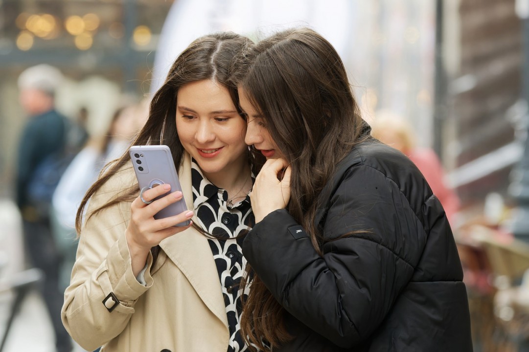 iliad annuncia l'arrivo delle eSIM