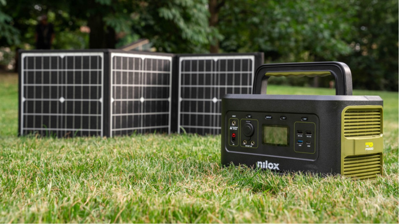 Vacanze outdoor? Energia assicurata con le power station e i pannelli solari Nilox