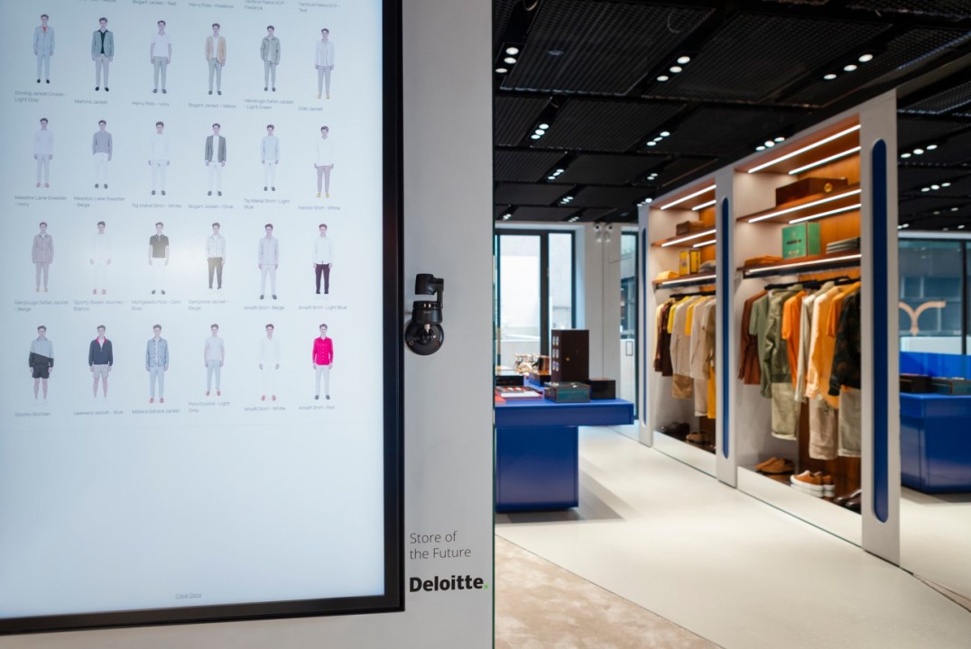 Milano: Deloitte e Larusmiani presentano il primo store ibrido nel Quadrilatero della moda