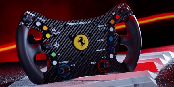 Ferrari 488 GT3 Wheel Add-On: il volante di Thrustmaster realizzato in partnership con la Ferrari