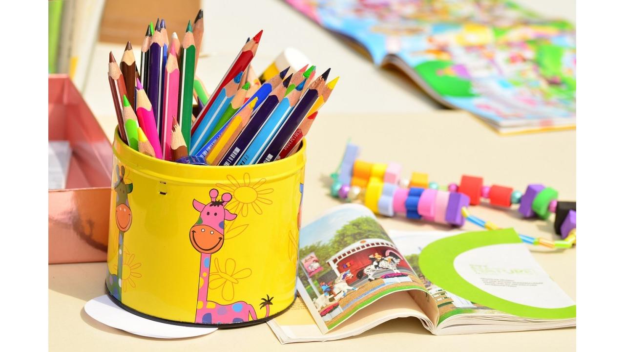 Ritorno a scuola 2024: prezzi in calo online per il materiale scolastico