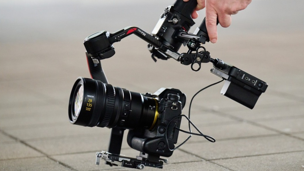 Nikon lancia il Nikkor Z 28-135mm F/4 PZ, il primo obiettivo progettato per le riprese video