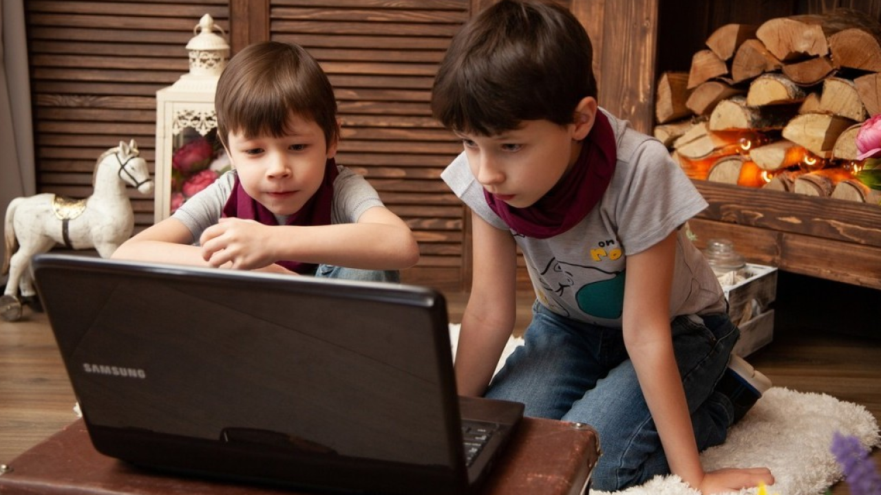 Studio Livity e Oxford Economics: YouTube è la piattaforma leader per l’apprendimento dei giovani in Italia