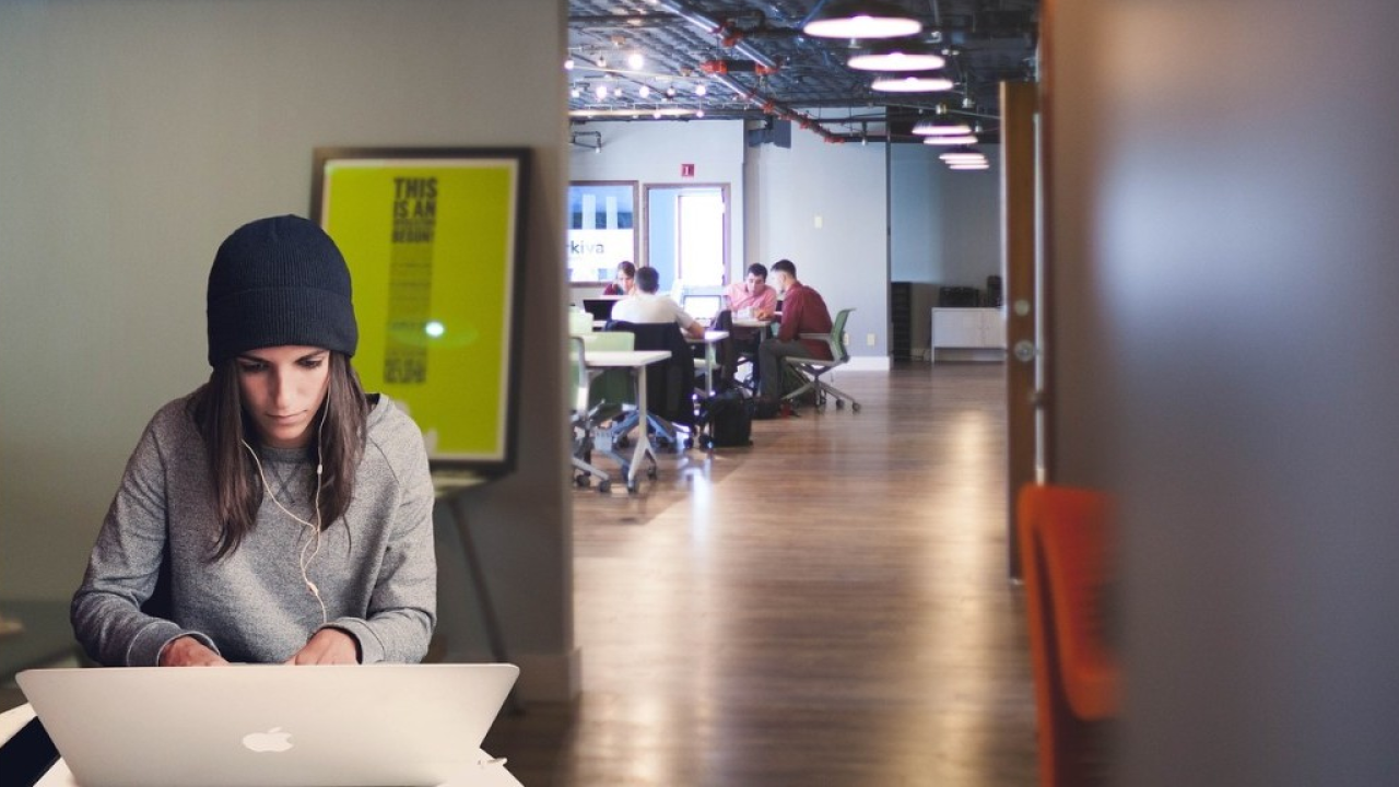 Woolkye: nasce l'app napoletana con l'ufficio in... tasca