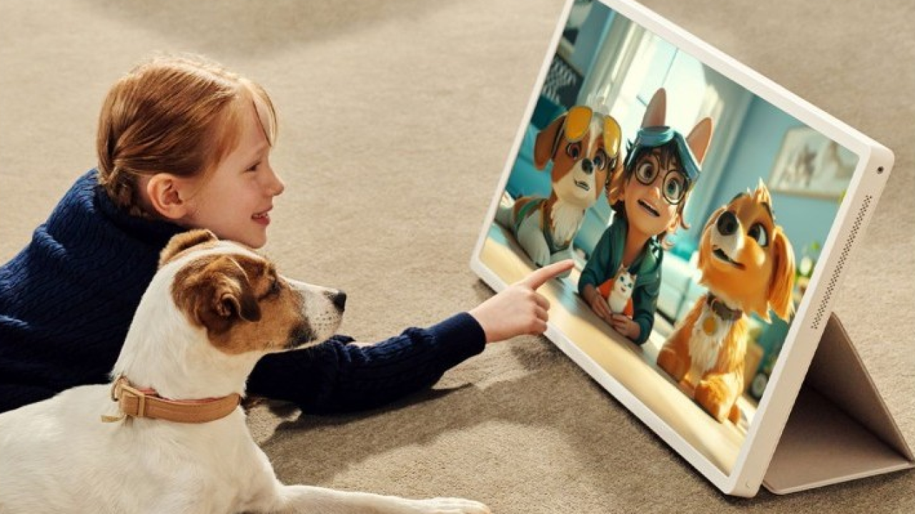 LG StanbyME, il nuovo schermo touch portatile arriva sul mercato italiano