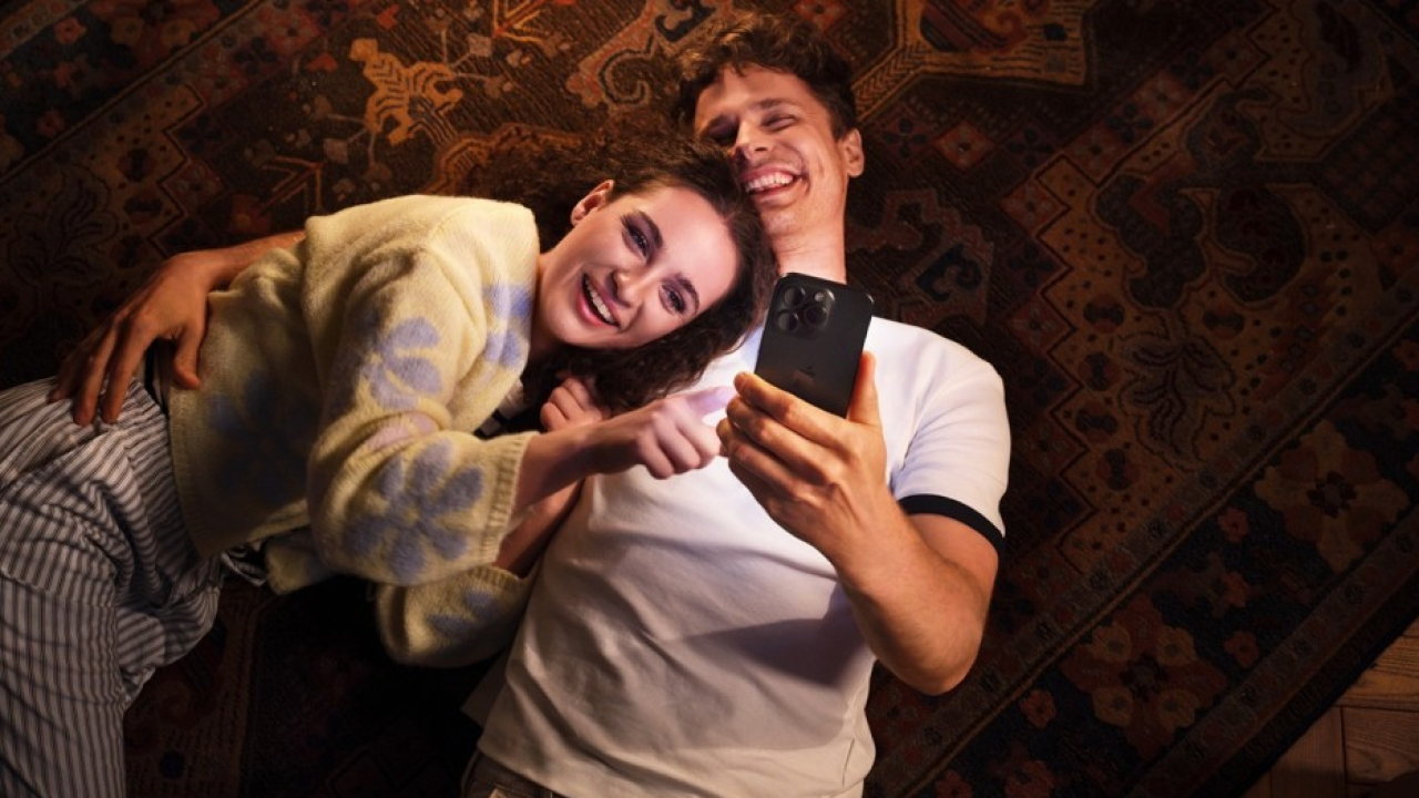 Studio: per gli italiani lo smartphone è il compagno di vita a cui affidare emozioni e ricordi