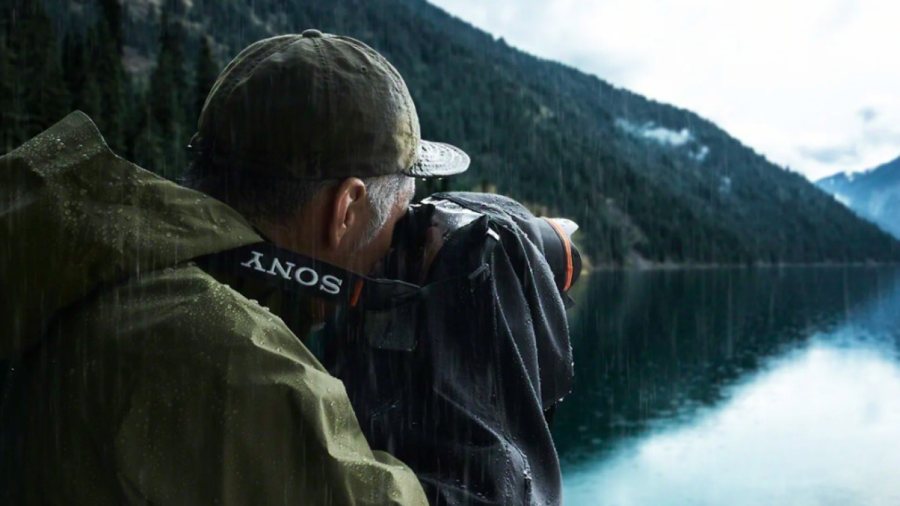 Sony amplia la gamma di accessori Alpha