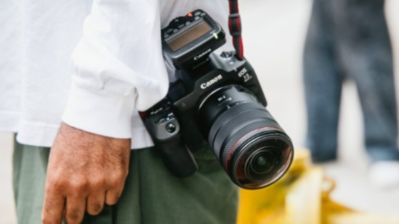 Canon: due nuovi obiettivi della serie L per una libertà creativa senza compromessi